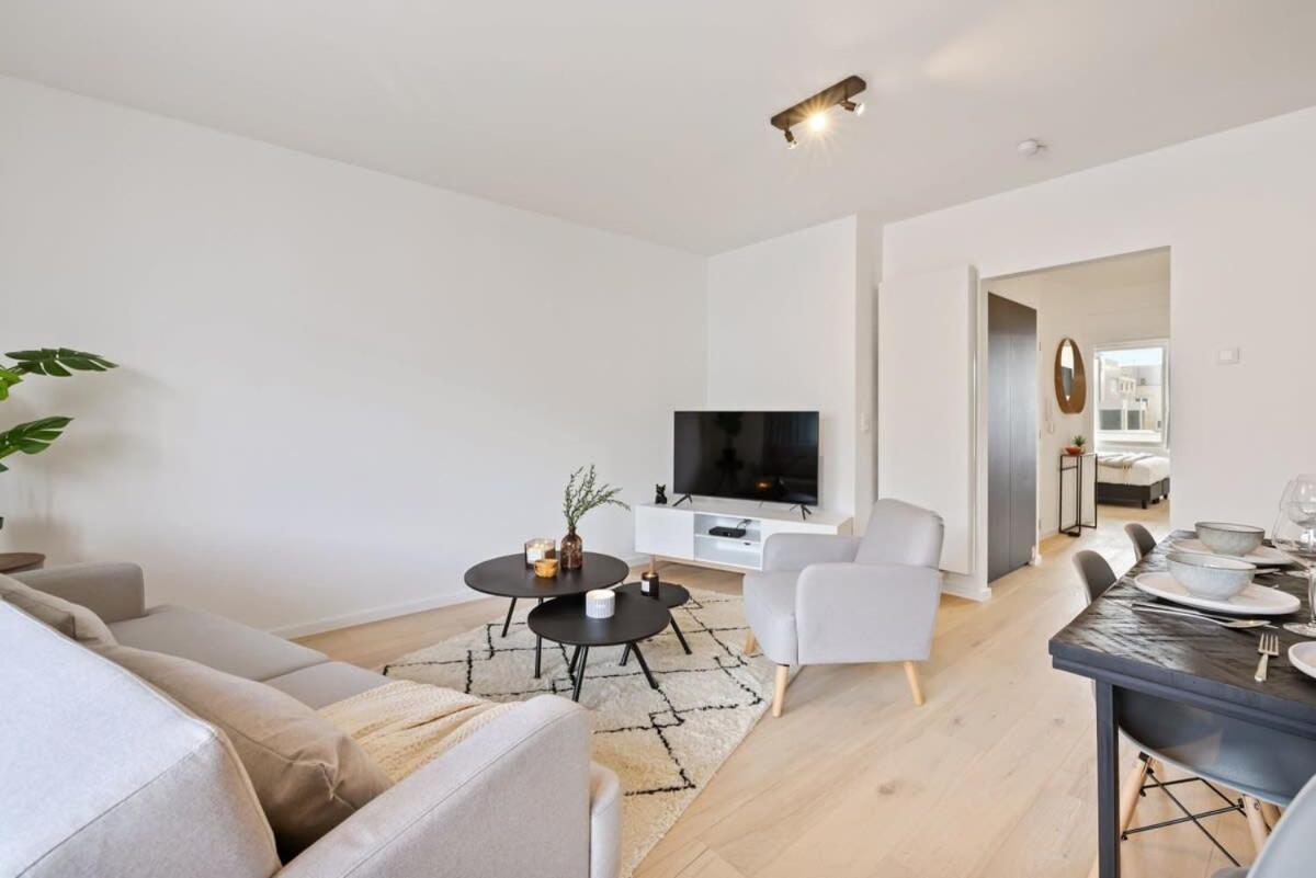 Huswell - Renovated Apartment In The Heart Of 奥斯滕德 外观 照片