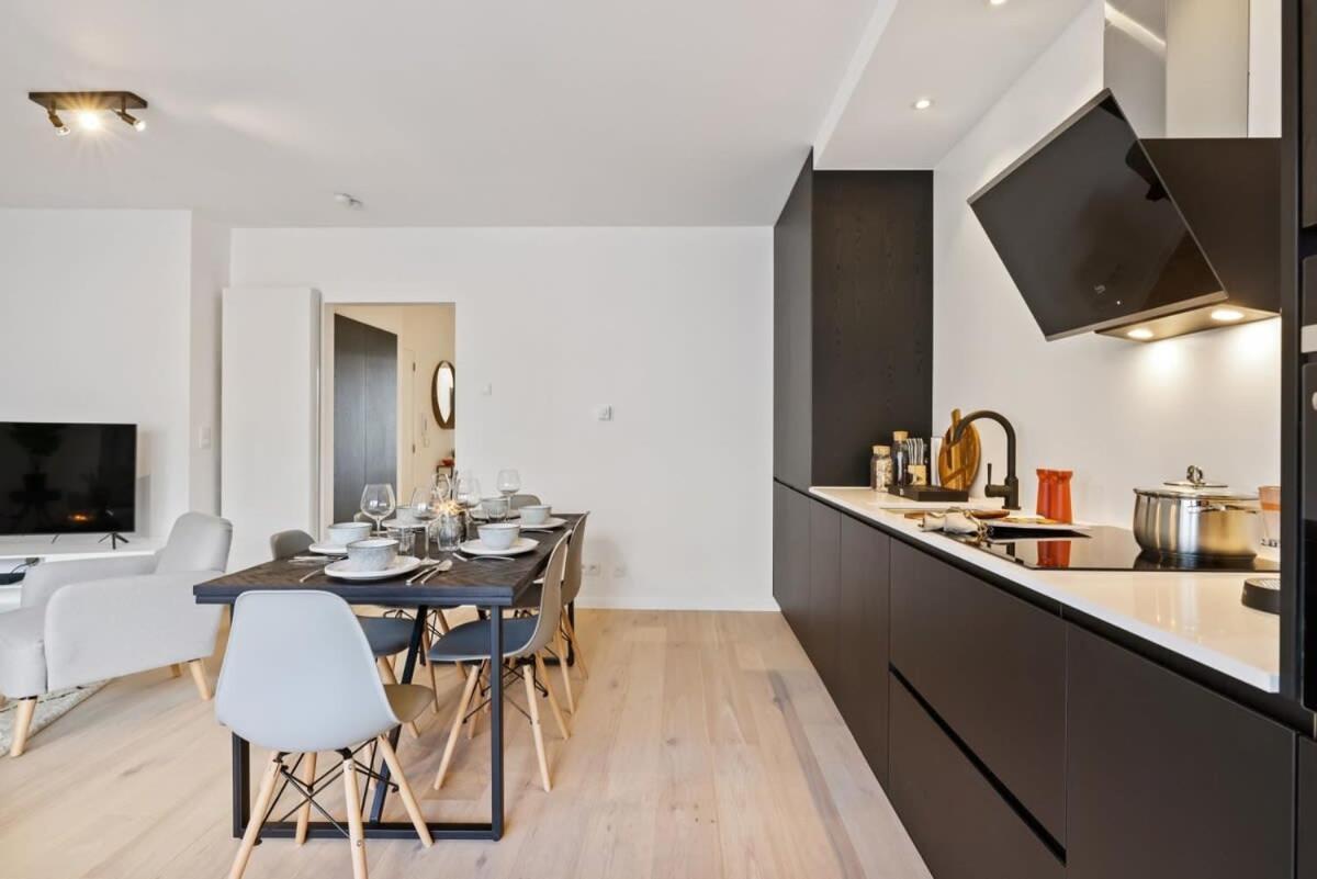 Huswell - Renovated Apartment In The Heart Of 奥斯滕德 外观 照片